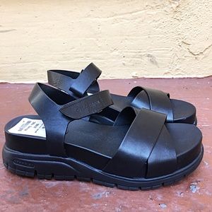 >>>Cole Haan mini platform sandals<<<